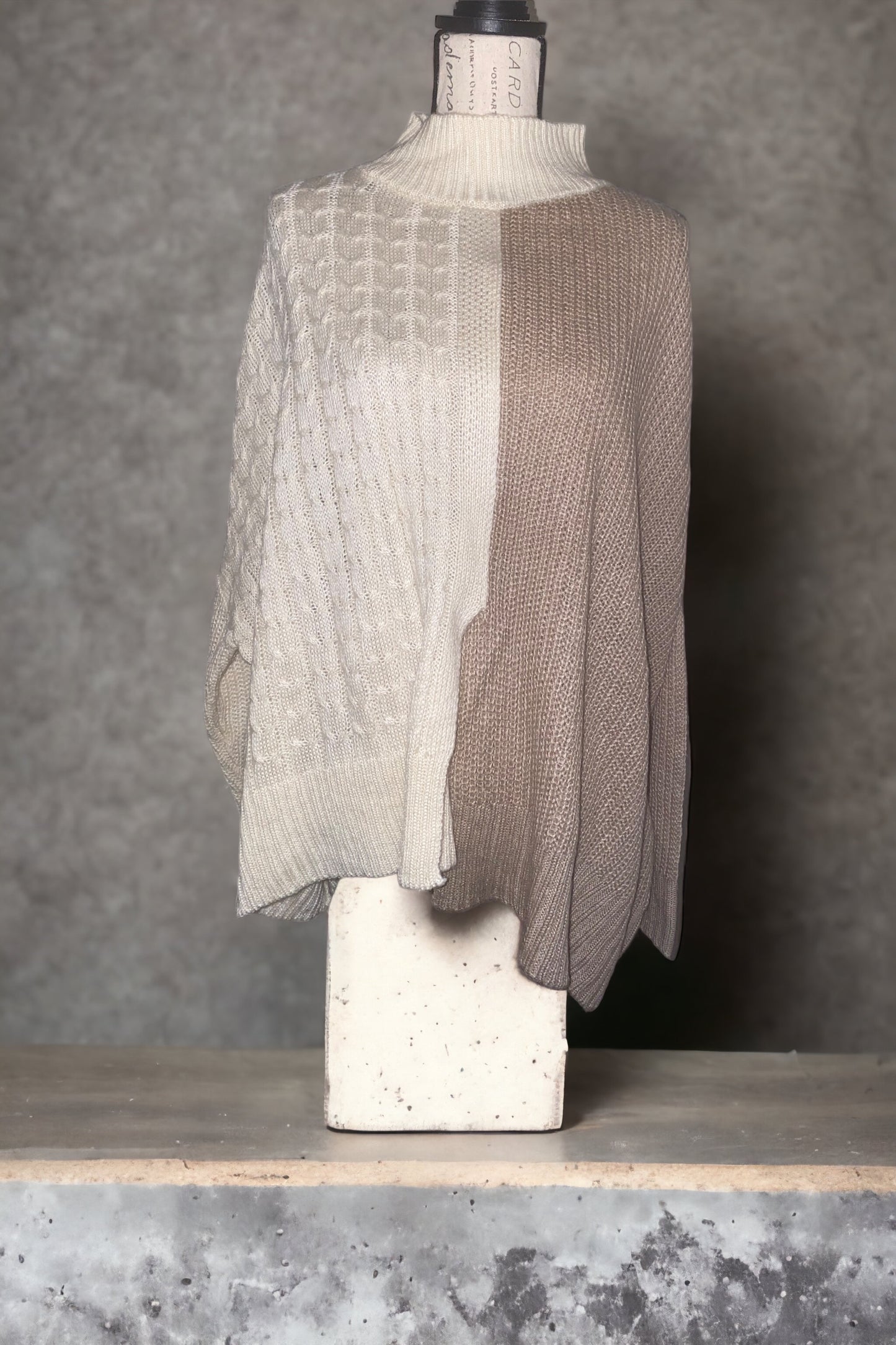 Tan/Cream Poncho Size Large